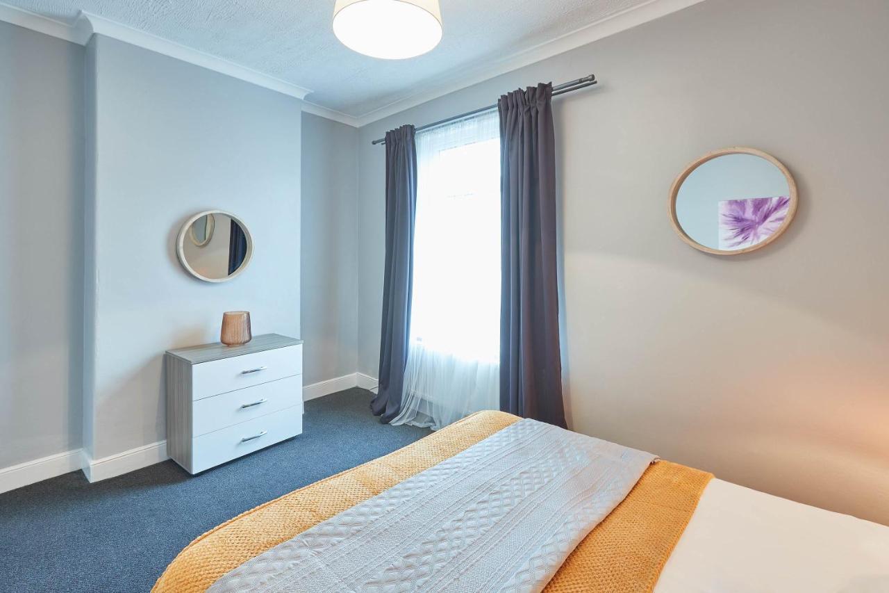 Eskdale House By Horizon Stays Darlington  Ngoại thất bức ảnh